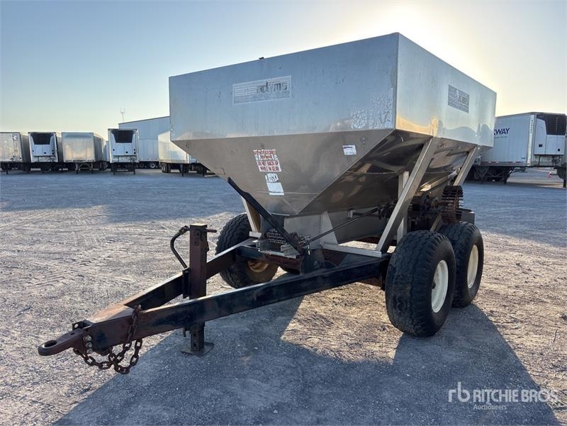 Tonne à lisier Adams T/A 6 Ton Fertilizer Spreader — occasion 2021