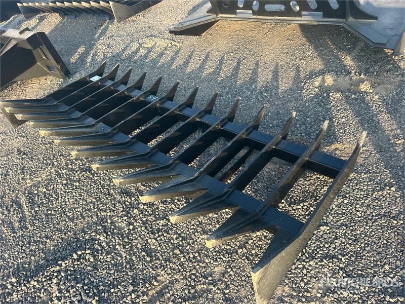 Faneur All-Star 84 in Skid Steer Root Rake (Unused) — occasion