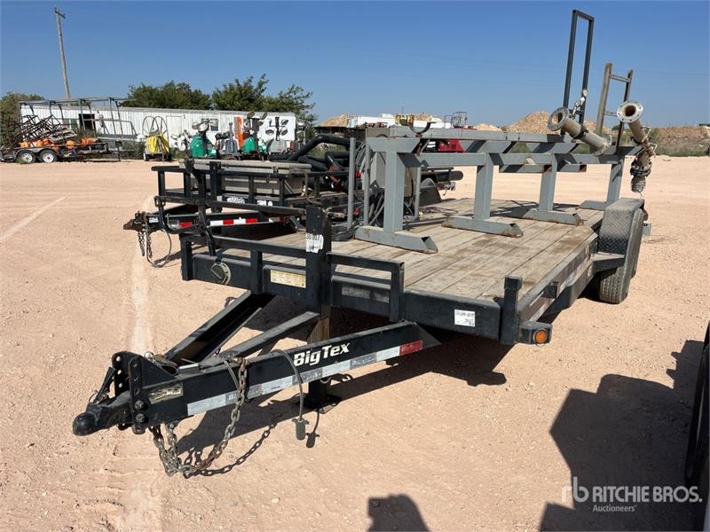Big Tex 20 ft T/A W/water treatment parts Equipment Traile