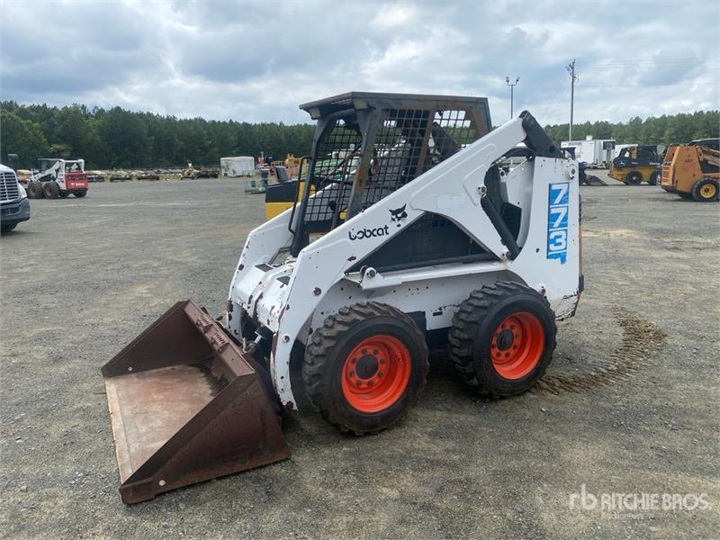 Chargeuse compacte Bobcat 773 — occasion 1995
