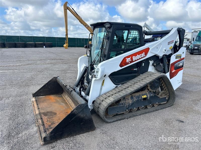 Bobcat T86
