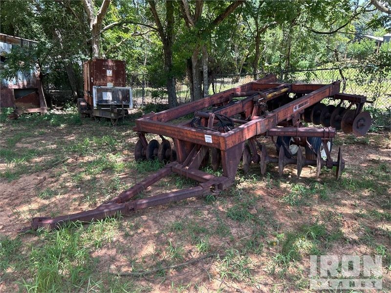 Cover-crop Bush Hog Hitch Offset Disc Harrow — occasion