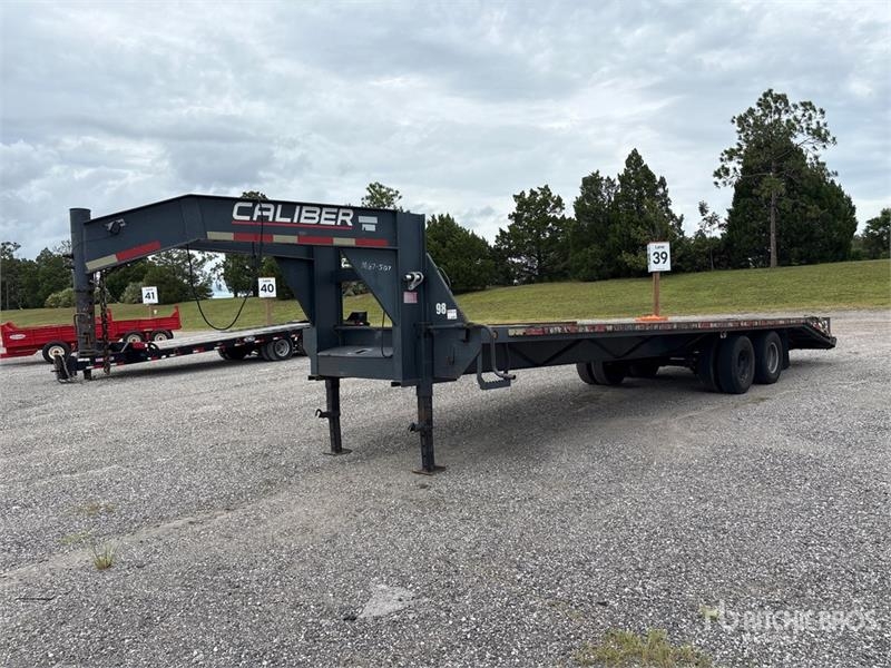 Remorque porte-engins Caliber 30 ft T/A Equipment — occasion