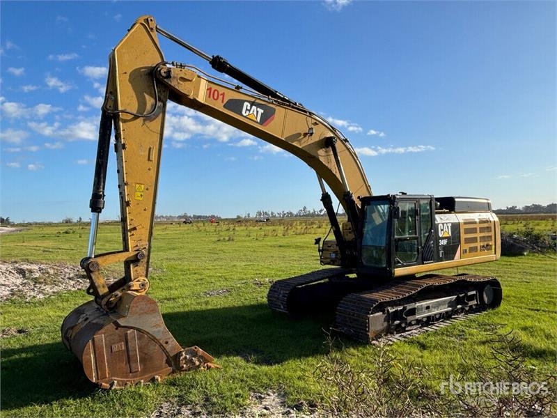 Pelle sur chenilles Caterpillar 349F L — occasion 2020