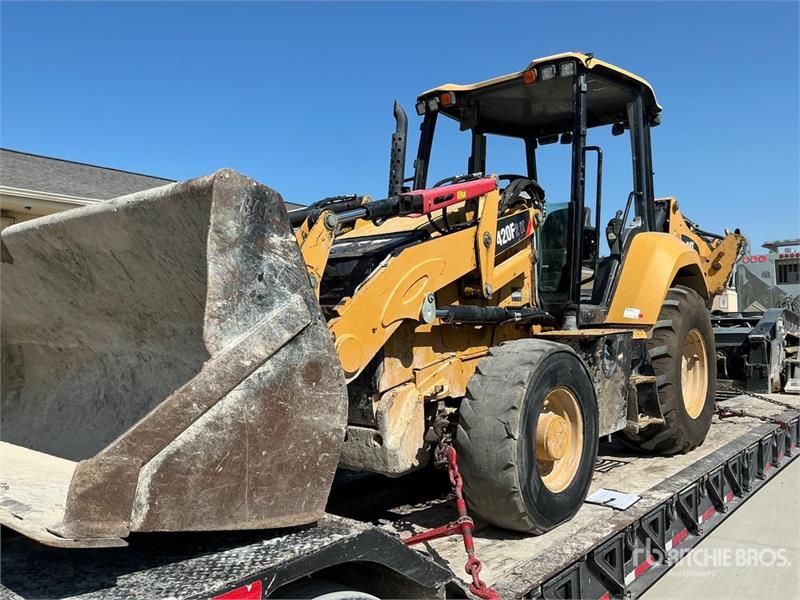 CAT 420F2IT