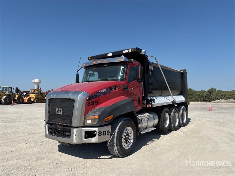 CAT CT660S