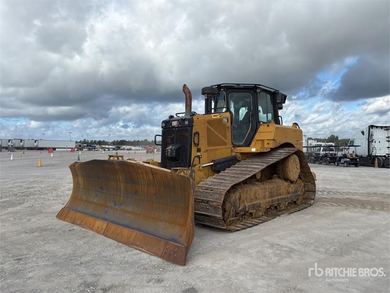 Bulldozer Caterpillar D6 — occasion 2021, 7 357 h