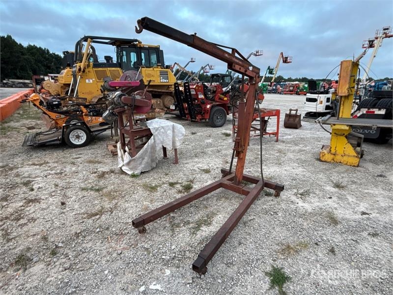Palan et treuil Cherry Picker Material Hoist — occasion
