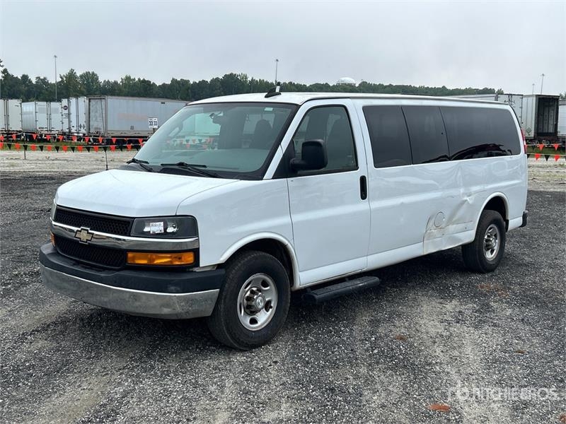 Fourgon utilitaire Chevrolet Express 3500 — occasion 2018