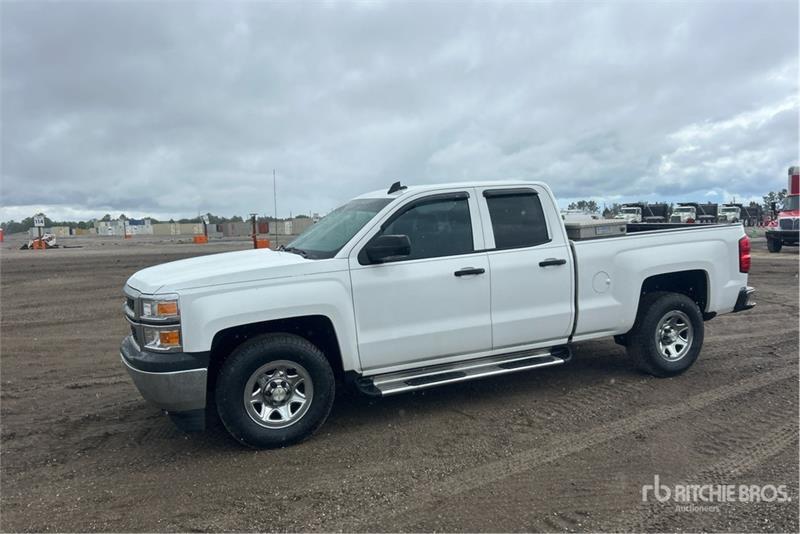 Fourgon utilitaire Chevrolet Silverado 1500 — occasion 2015