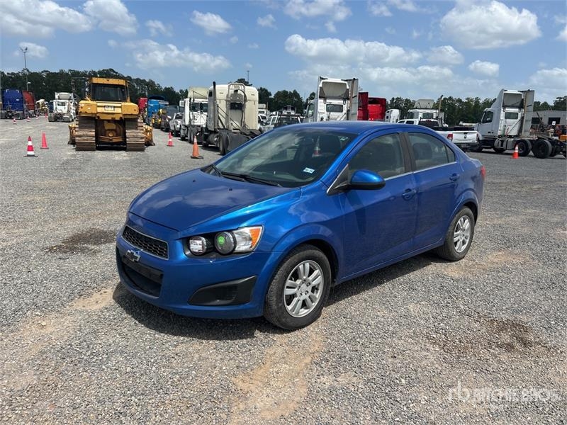 Voiture Chevrolet Sonic Automobile — occasion 2016