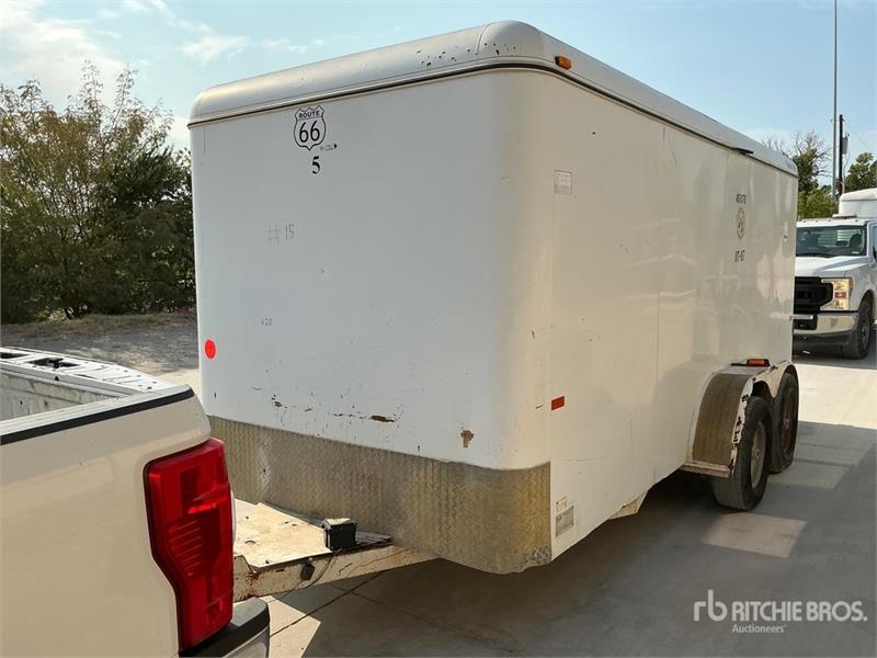 CM Trailer Trailer 16 ft T/A Enclosed Trailer