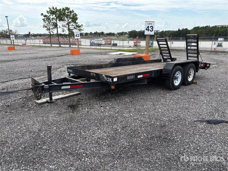 Custom 20 ft T/A Equipment Trailer