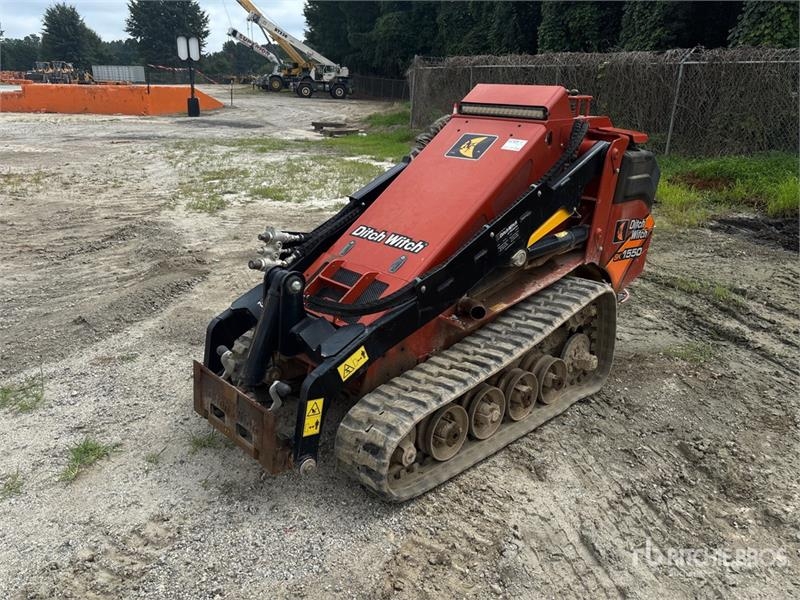 Chargeuse compacte Ditch Witch SK1550 — occasion 2021