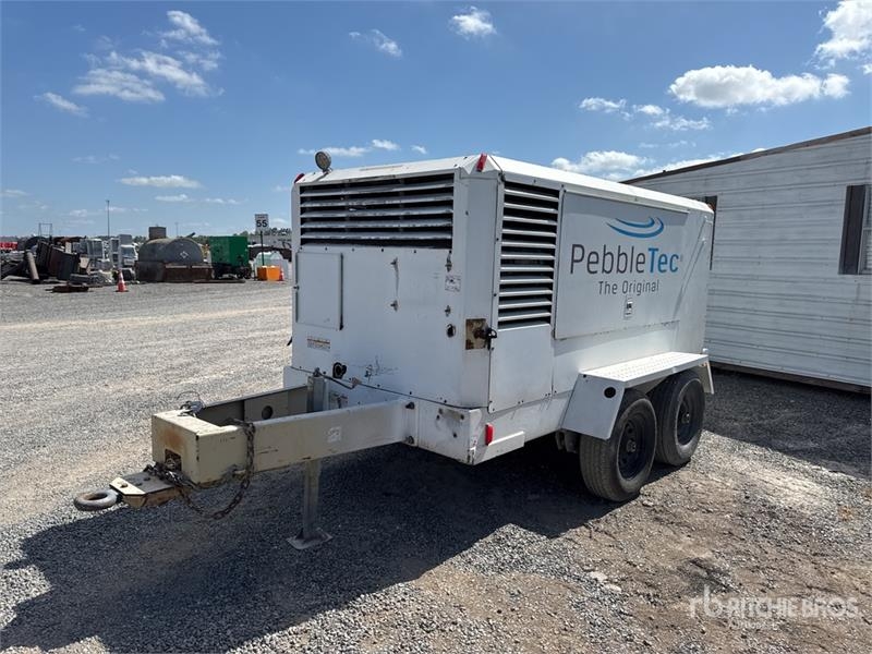 Doosan XP825WCU-T1