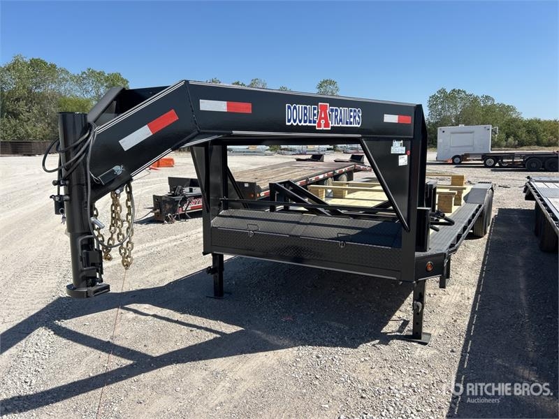 Double A A 10226T7KGN 26 ft T/A Gooseneck Equipmen