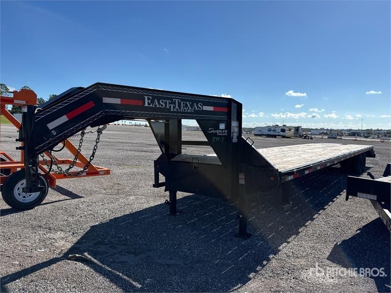 Remorque porte-engins East Mfg Texas T/A Gooseneck Equipment — occasion 2025