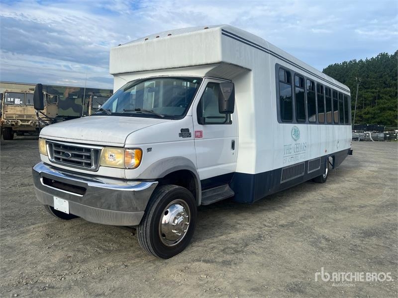Ford Econoline E-550