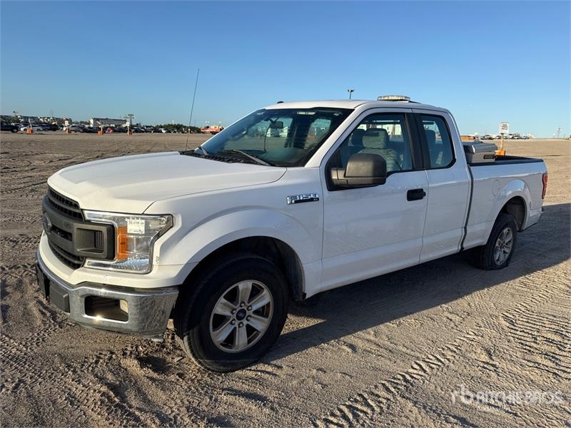 Fourgon utilitaire Ford F-150 4x2 Extended Cab Pickup — occasion 2019