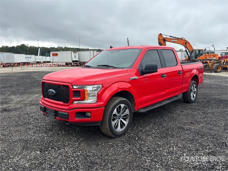 Fourgon utilitaire Ford F-150 4x4 Crew Cab Pickup — occasion 2020