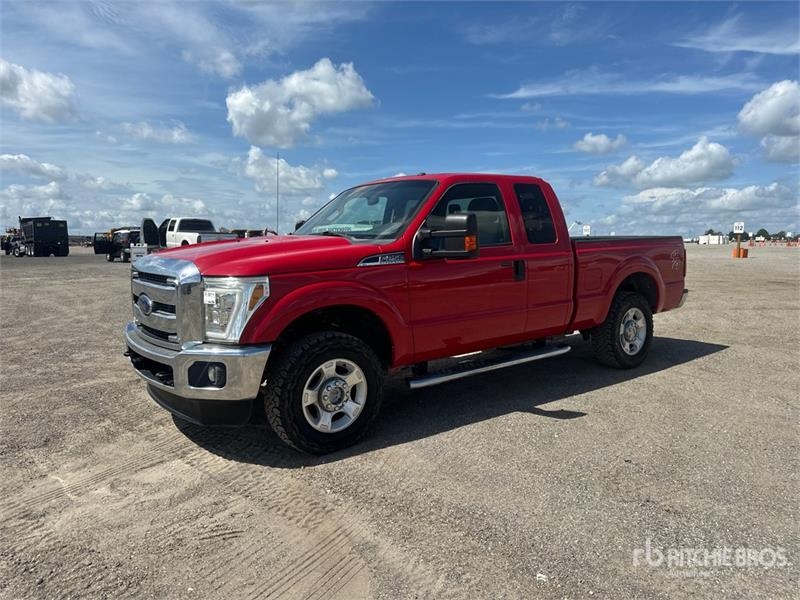 Fourgon utilitaire Ford F-250 — occasion 2015