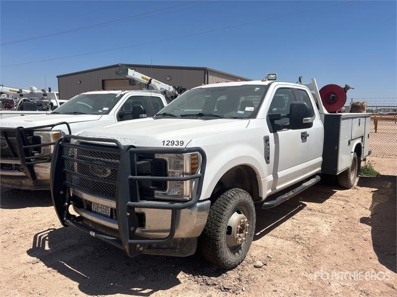 Ford F-350
