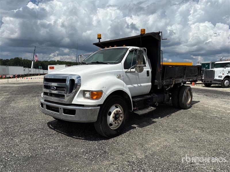 Ford F-750