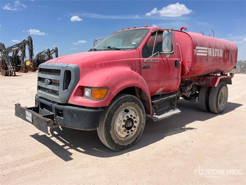 Ford F-750