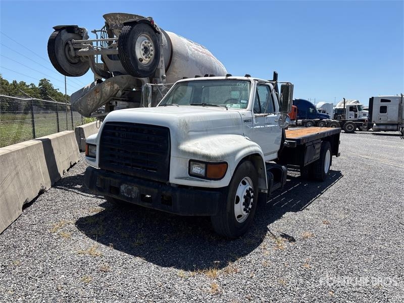 Ford F800