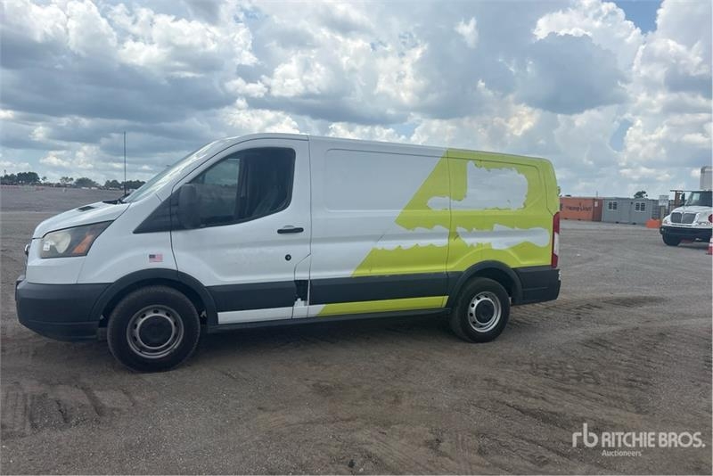 Ford Transit -150