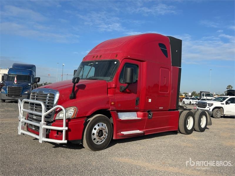 Tracteur routier Freightliner Cascadia 125 6x4 T/A Sleeper — occasion 2018
