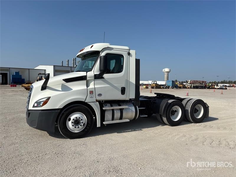 Freightliner Cascadia 126