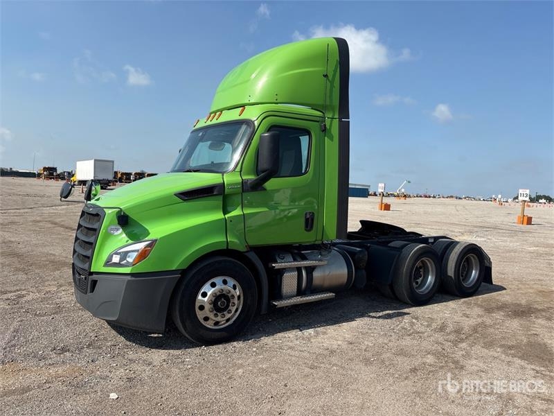 Freightliner Cascadia 116