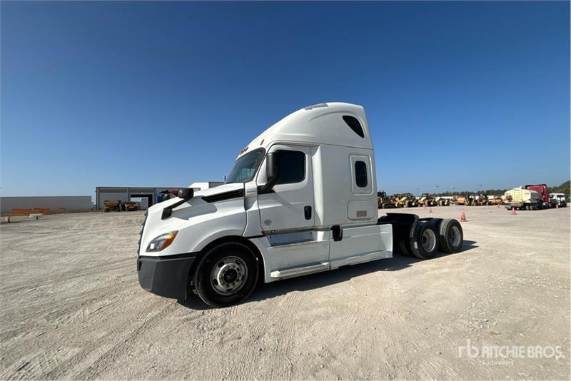 Freightliner Cascadia 126