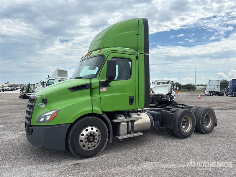 Freightliner Cascadia 116