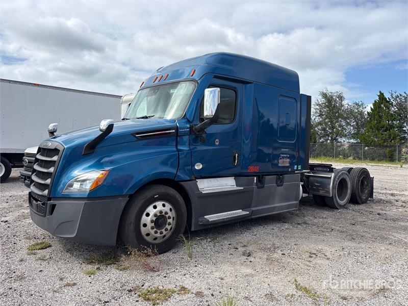 Tracteur routier Freightliner Cascadia 126 — occasion 2021