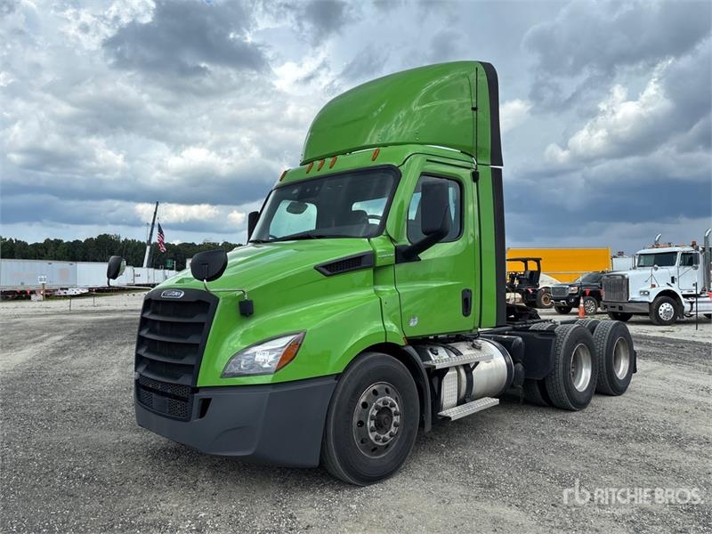 Freightliner Cascadia 116