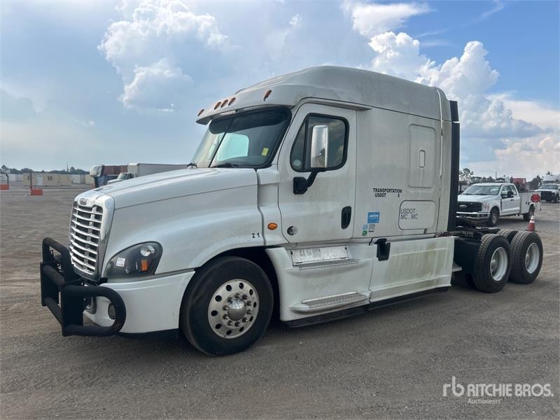 Freightliner Cascadia 125