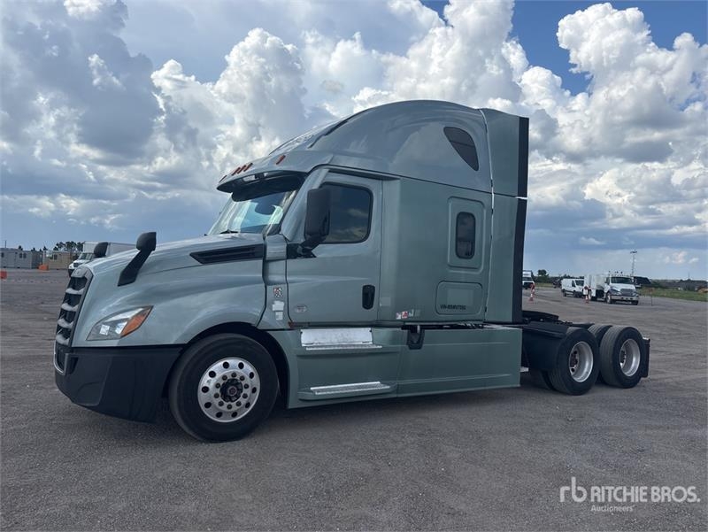 Freightliner Cascadia 126