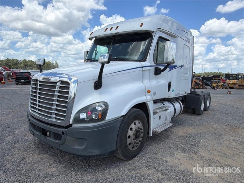 Freightliner Cascadia 125