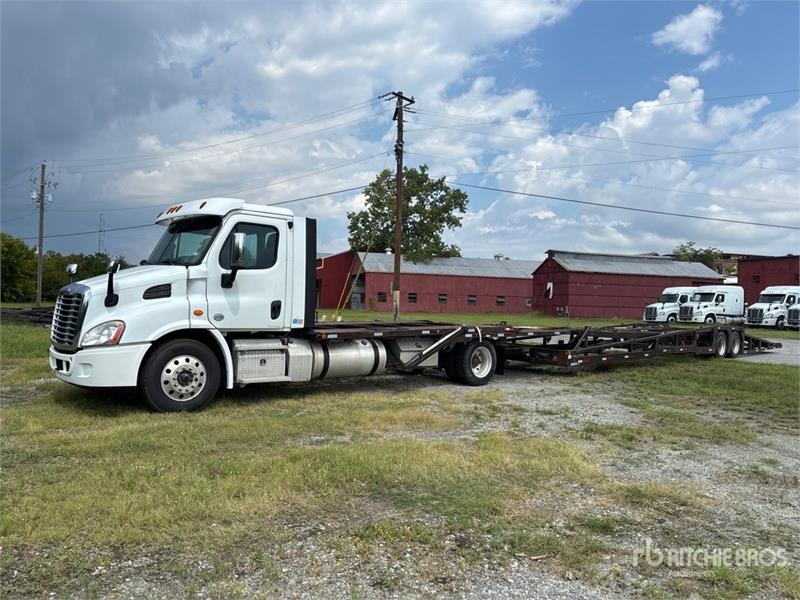 Freightliner Cascadia 113