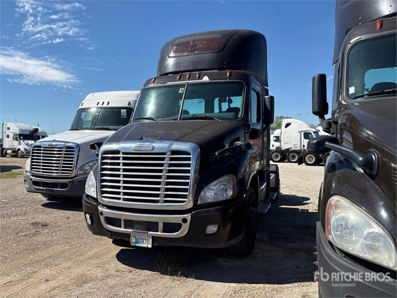 Tracteur routier Freightliner Cascadia 113 — occasion 2018