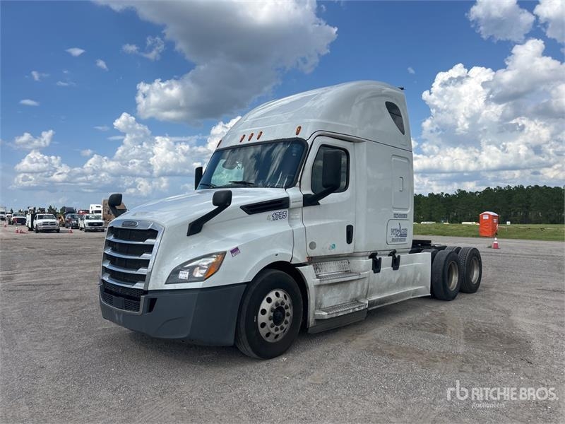 Tracteur routier Freightliner Cascadia 126 — occasion 2018