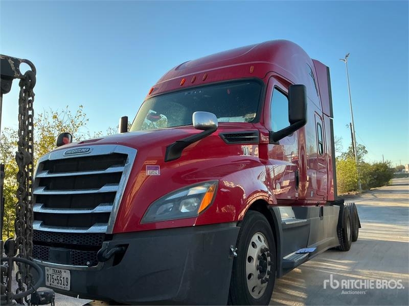 Tracteur routier Freightliner Cascadia 6x4 T/A Sleeper (Inoperable — occasion 2019