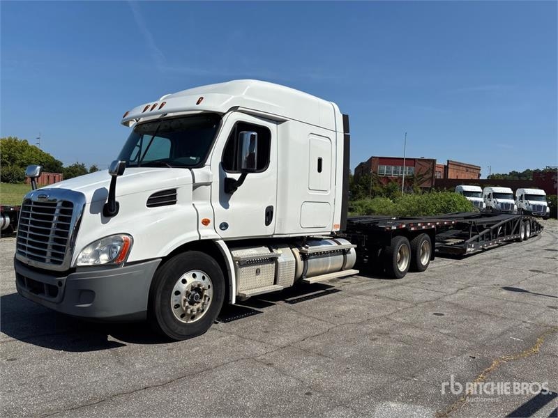 Freightliner Cascadia 113