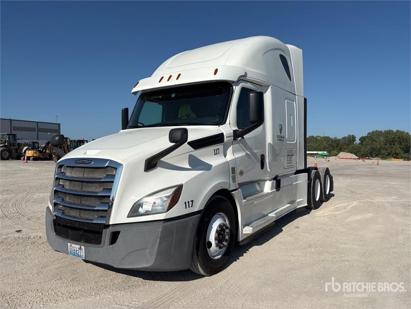 Freightliner Cascadia 126