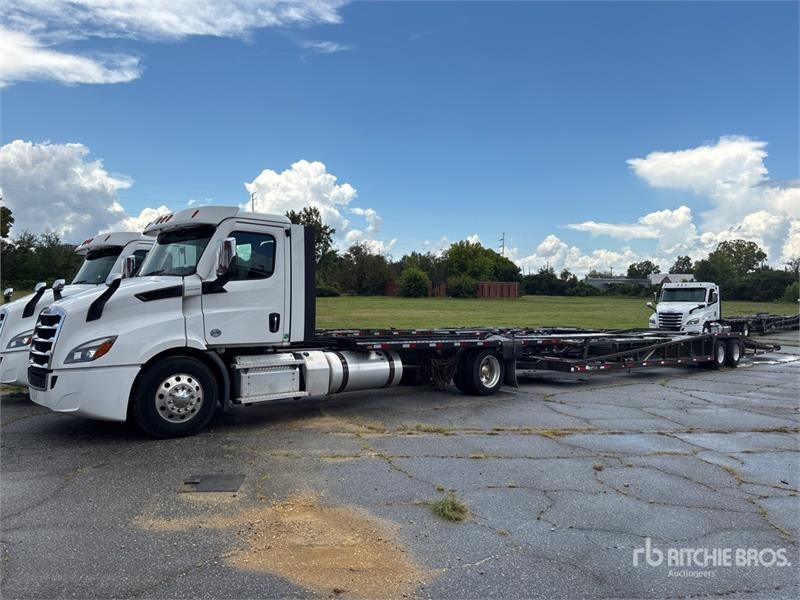 Freightliner Cascadia 116