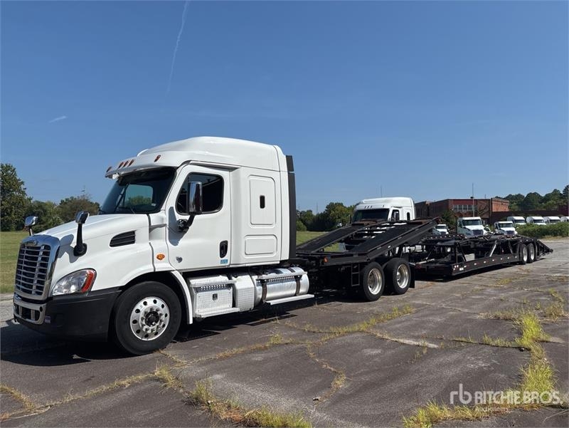 Freightliner Cascadia 113