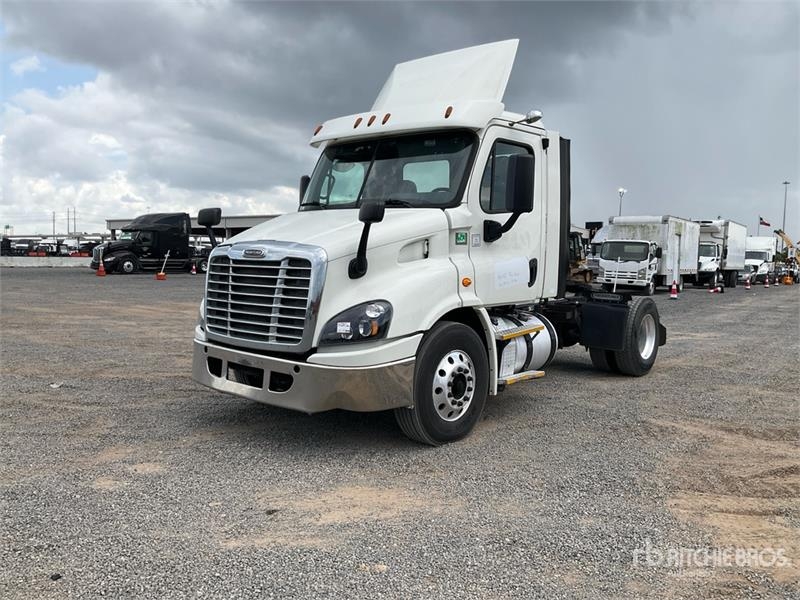 Freightliner Cascadia 113