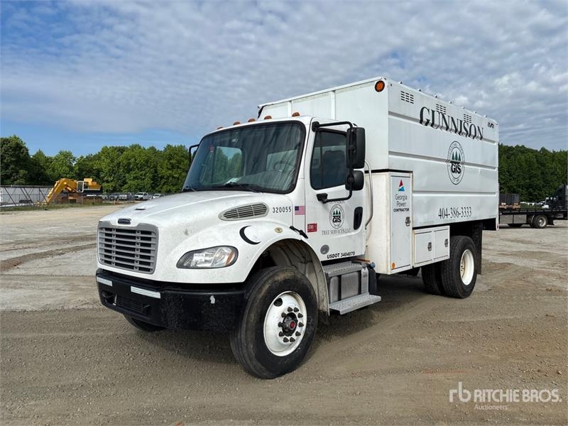 Freightliner M2 106
